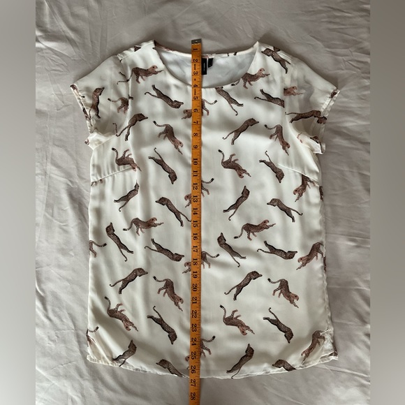 Vero Moda Cream Colour Sheer Leopard Top - Picture 8 of 16